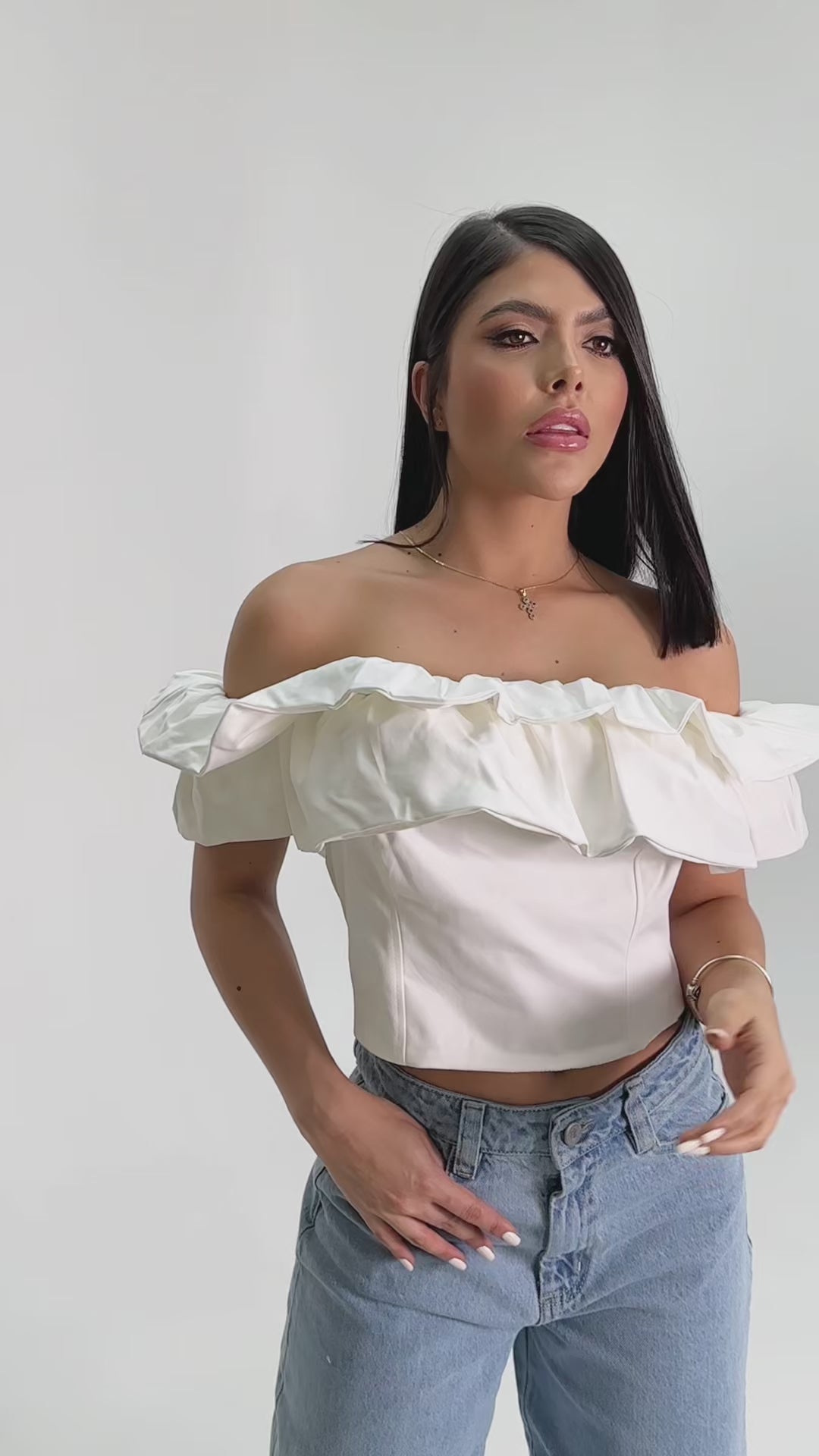 Cargar vídeo: Jean ZEPHIRA mujer