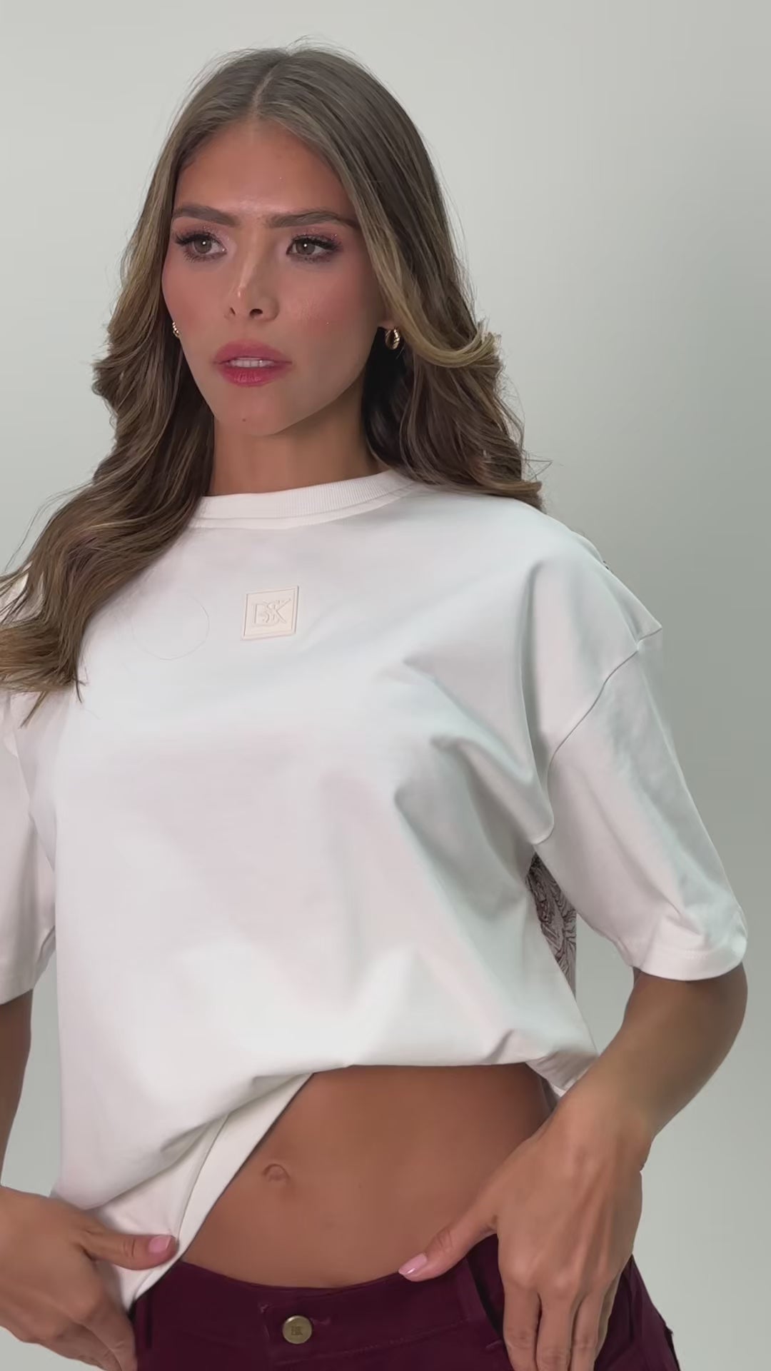 Cargar vídeo: Camiseta ATHENA