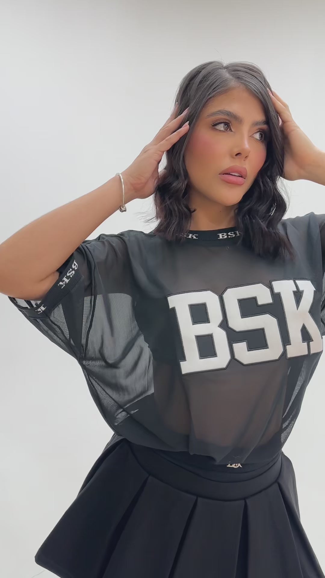 Cargar vídeo: Camiseta DALLE mujer