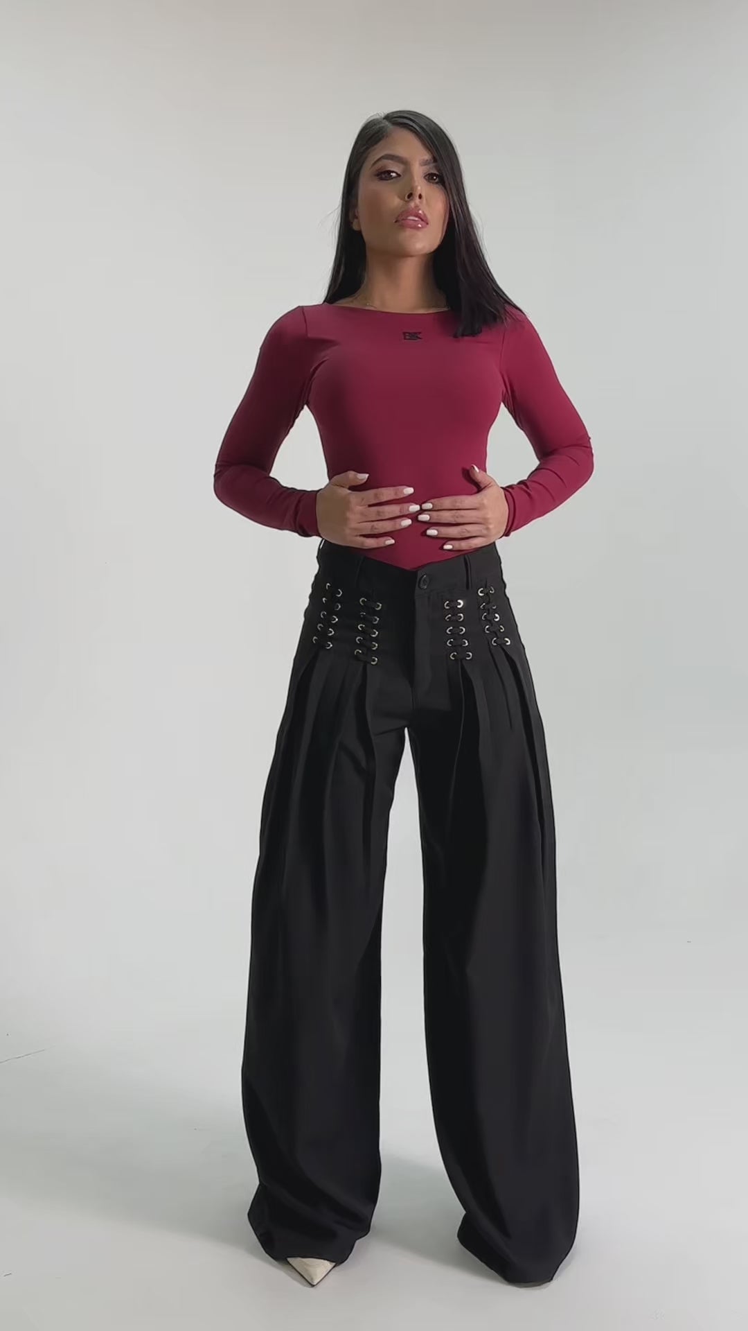 Cargar vídeo: Pantalon LEON mujer