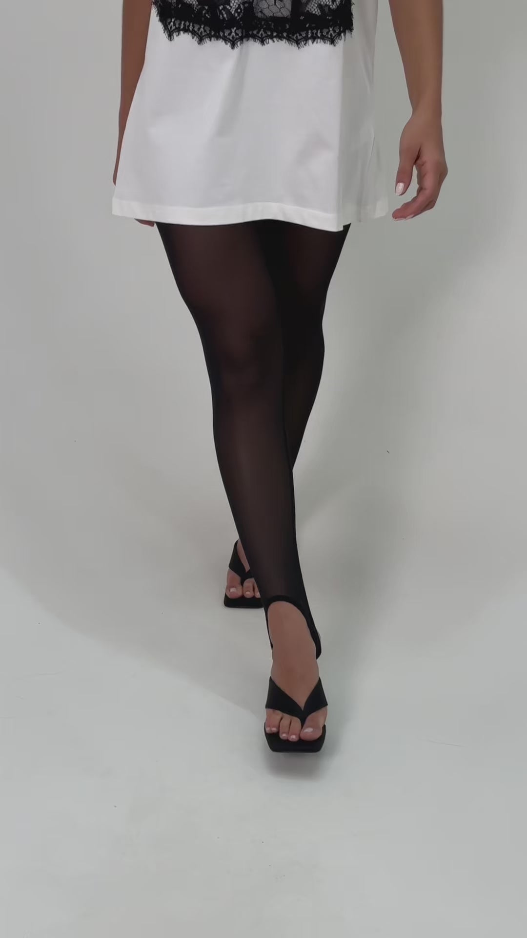 Cargar vídeo: Camiseta LACEY